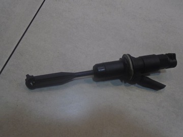 фото thumb №2, Цилиндр сцепления dacia logan mcv 1.5 dci 8200424004a