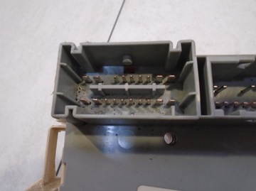 фото thumb №5, Коробка запобіжників fiat stilo 1.9 jtd 51759305