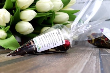 РЕКЛАМА логотип, надпись ЧАЙ в рожке для КЛИЕНТОВ