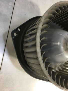 фото thumb №10, Chevrolet оригінальний номер 4051026 повітродувка