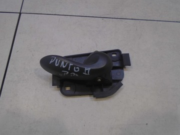 фото thumb №1, Ручка внутрішня правий перед fiat punto ii