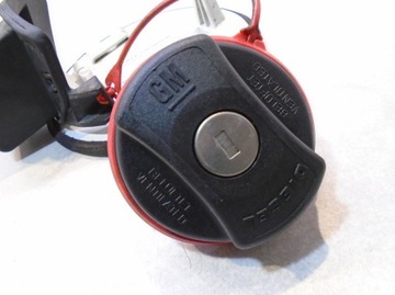 фото thumb №5, Кришка заливної пального opel corsa d 13183307 комплект