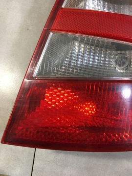 фото thumb №10, Лампа правый задняя skoda fabia 1.4 mpi 6y6945096