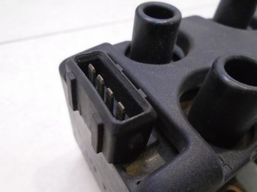 фото thumb №3, Катушка зажигания renault clio 1.2 2526078a