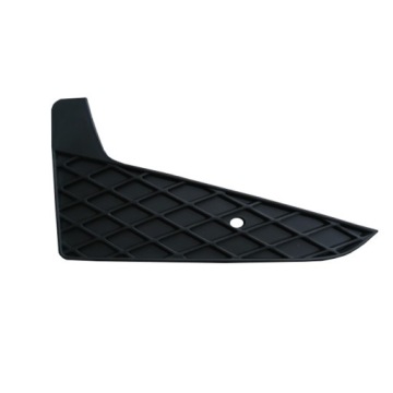 фото thumb №1, Решітка заглушка бампера права seat ibiza fr 2013-