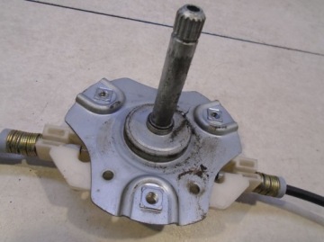 фото thumb №3, Підйомник скло лівий задня mitsubishi space star i