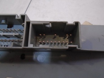 фото thumb №6, Коробка запобіжників fiat stilo 1.9 jtd 51759305