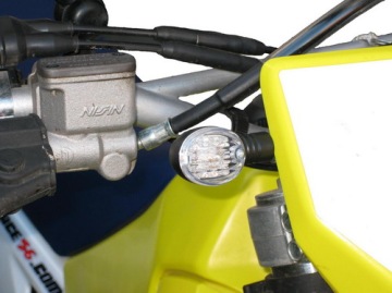 SUZUKI Индикатор направления движения черный белый светодиод овальный абажур