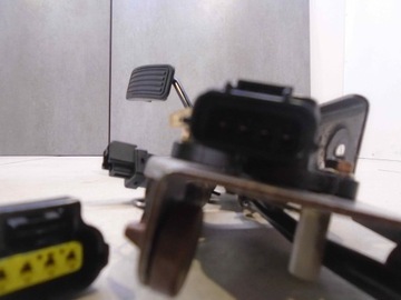 фото thumb №7, Потенціометр газу mazda 6 2.0 citd 4a13