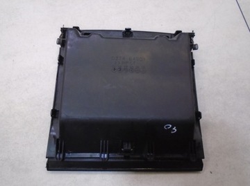 фото thumb №3, Бардачок пассажира mazda 2 d37464501