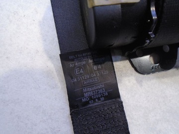 фото thumb №2, Pas безпеки правий перед space star mr637363