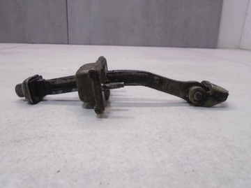 фото thumb №3, Обмежувач двері правий ford focus mk1 3d