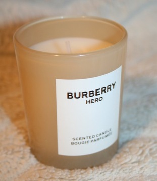 АРОМАТИЧЕСКАЯ СВЕЧА BURBERRY HERO АРОМАТИЧЕСКАЯ СВЕЧА НОВИНКА