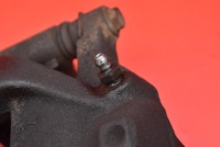фото thumb №7, Суппорт тормозной правое перед toyota avensis t27 2.0 d-4d универсал рестайлинг 11-15