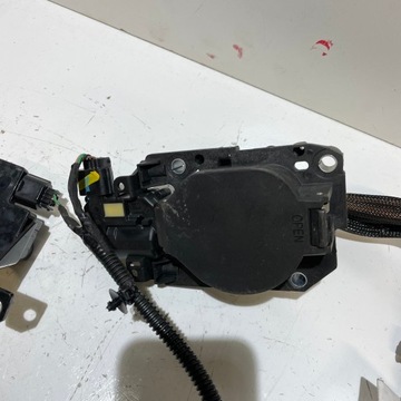 фото thumb №9, Renault twingo iii z.e. гніздо заряджання 242442073r 296959050r 295147640r