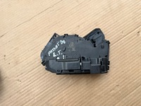 фото thumb №1, Passat b8 замок двері лівий зад