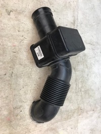 фото thumb №1, Range rover vogue 12-21 резонатор воздухозаборник воздуха