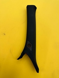 фото thumb №1, Защита обшивка стойка потолочный перед левый q3 s-line rsq3