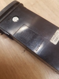 фото thumb №4, Перемикач світла аварійних volvo v70