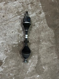 фото thumb №1, Bmw 1 f40 приводной вал левая передняя 5a2e057