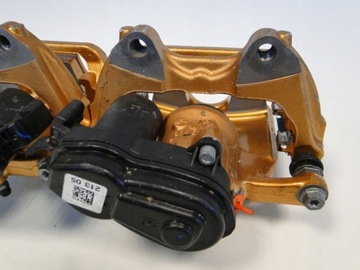 фото thumb №10, Mercedes c клас 205 затискачі 63 amg карбон керамічний