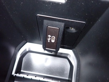 фото thumb №10, Тунель підлокітник панель рамка ручний usb європа 6818594 bmw x3 g01 21r