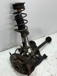 фото thumb №1, Поворотний кулак правий перед audi a3 8v 1.6 tdi комплектна