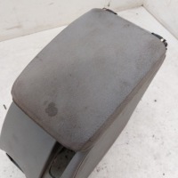 фото thumb №15, Volkswagen golf 5 v підлокітник корпус 1k0864251