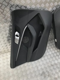 фото thumb №2, Обшивка дверь перед левый bmw 1 f40