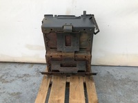 фото thumb №8, Mercedes actros mp3 коробка акумуляторів a9304290858