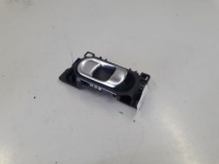фото thumb №1, Citroen c3 iii 16- ручка внутренняя правая 98012885uu