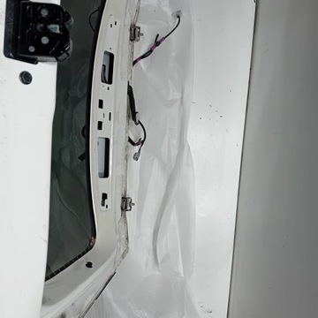 фото thumb №11, Mazda 2 dj 2014- кришка задня зад комплектна