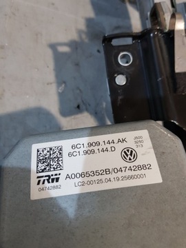 фото thumb №10, Підсилювач електричні колонка замок запалювання skoda fabia iii eu + 2 ключі