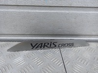 фото thumb №1, Toyota yaris cross планка двері праві зад 75745-0d020