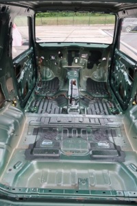 фото thumb №8, Пол крыша кузов крыло suzuki jimny оригинал 2012r w цвет zlc