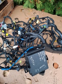 фото thumb №7, Hyundai tucson ii 2 iii 3 электропроводка жгут коробка предохранителей 2wd manu