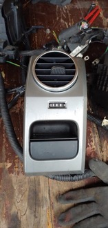 фото thumb №1, Land rover discovery 3 - lr3 боковая решётка обдув