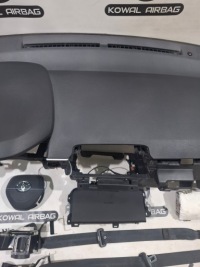 фото thumb №6, Toyota corolla cross usa торпедо консоль подушка  подушки ремені оригінал