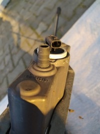 фото thumb №5, Mercedes e w212 петля пиротехнический патрон капот