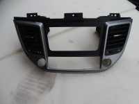фото thumb №1, Панель воздуховод радио hyundai tucson ii 2015