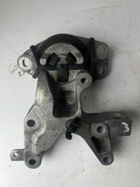 фото thumb №1, Кронштейн подушка двигателя renault latitude 3.0 dci 11210006r