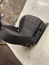 фото thumb №4, Сиденье передний правый пассажира vw caddy iii 03-15