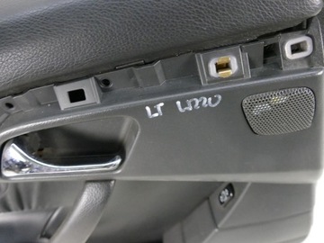 фото thumb №15, Mercedes s w220 боковина двері лівий зад чорна шкіра a2207302170