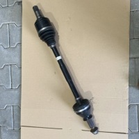 фото thumb №1, Maserati ghibli iii quatroporte vi 3.0 привідний вал правий лівий задня