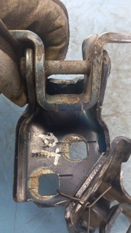 фото thumb №4, Петля дверь правый задняя chrysler sebring 06r