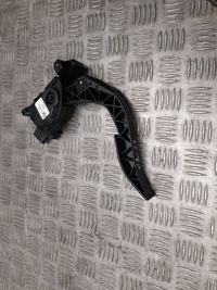 фото thumb №6, Audi a8 s8 d4 4h 2013 перед сторона левая педаль газа / ускорения