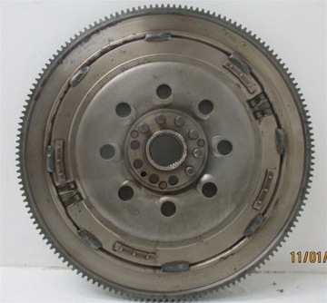 фото thumb №6, Колесо двухмассовый porsche panamera 970 i 4.8 v8 4s m48 97011402022