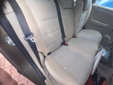 фото thumb №13, Сиденья комплект левый правые диван зад обшивки mercedes-benz w245 08-11r