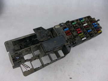 фото thumb №1, Mercedes c w202 2.5 td коробка запобіжників