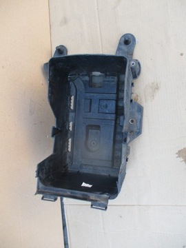 фото thumb №1, Корпус основа акумулятора audi a3 8p golf vi leon ii